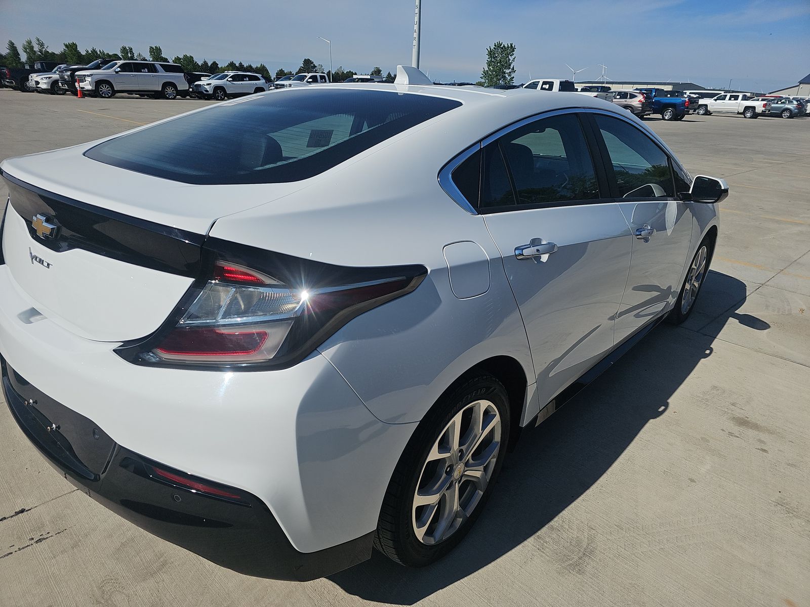 2018 Chevrolet Volt Premier FWD