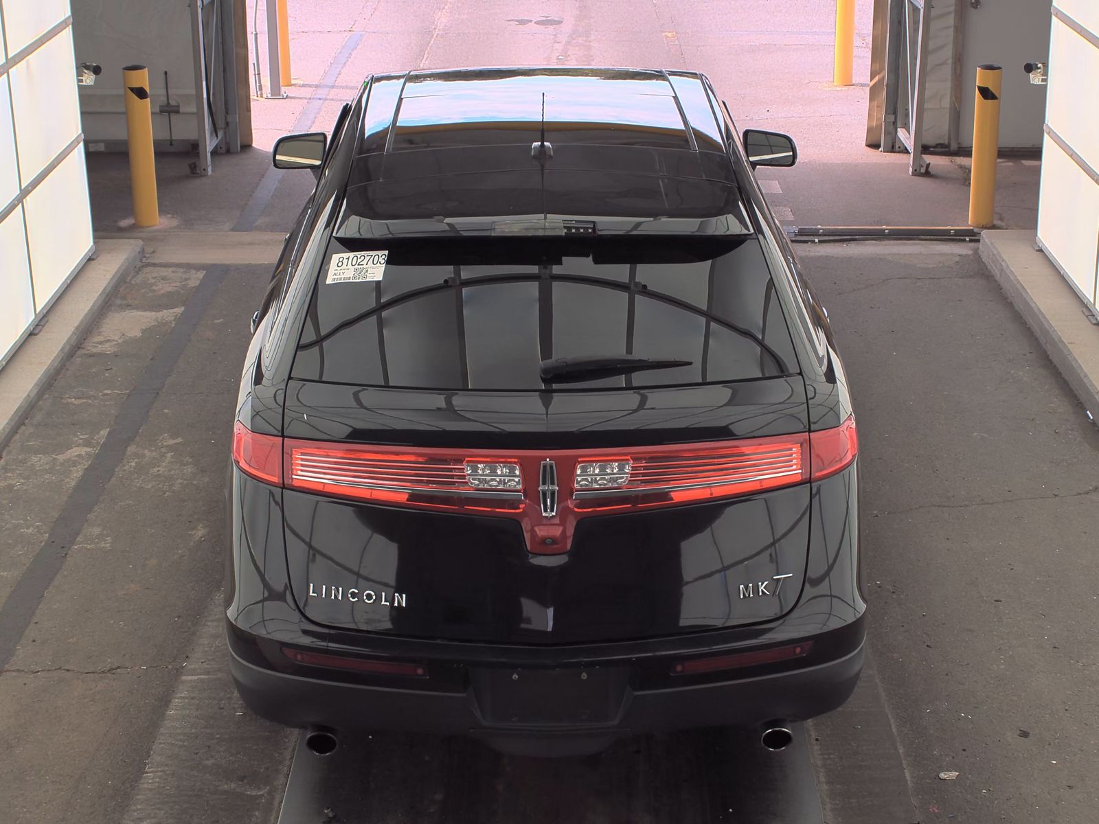 2018 Lincoln MKT Reserve AWD