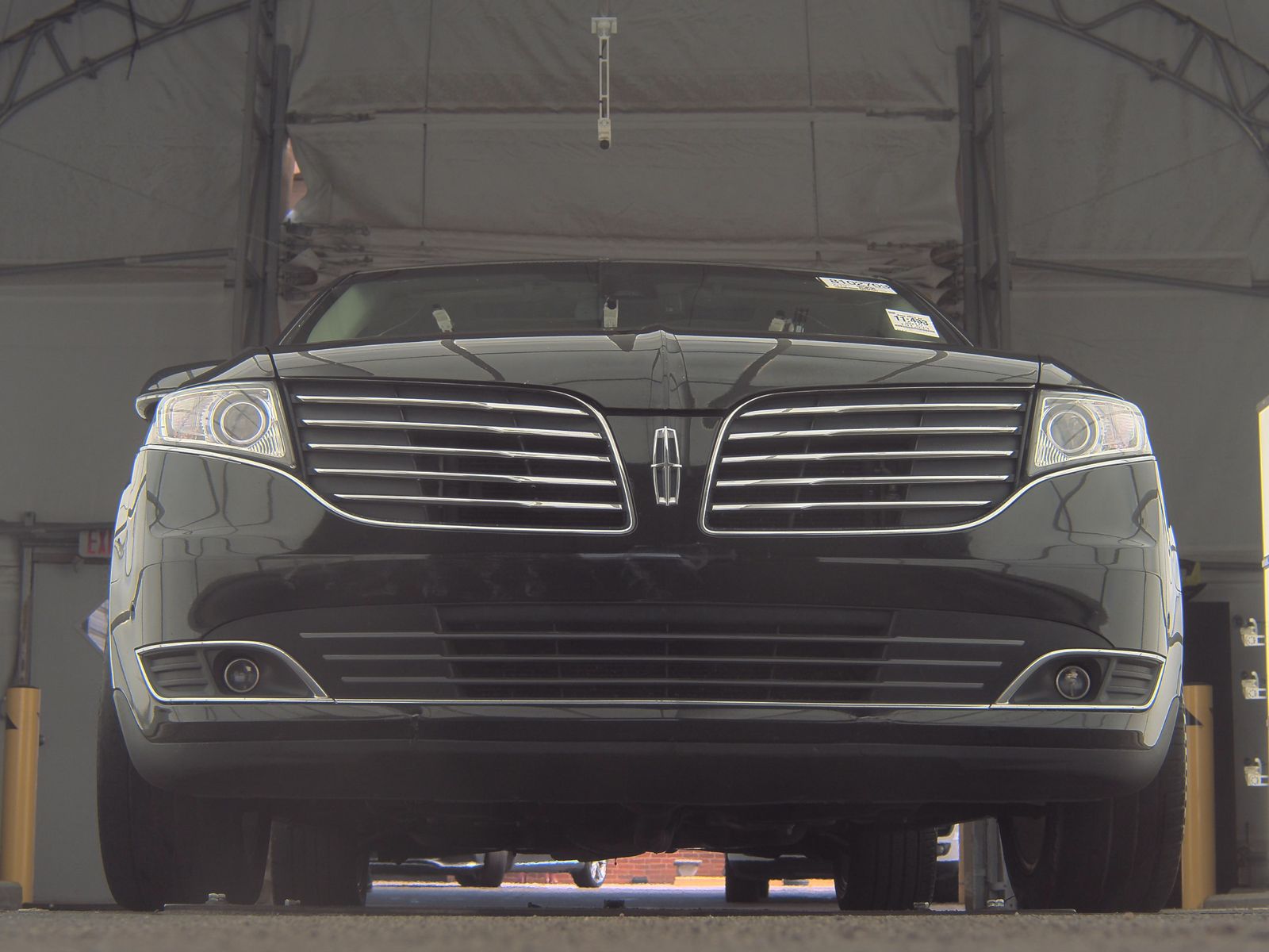 2018 Lincoln MKT Reserve AWD