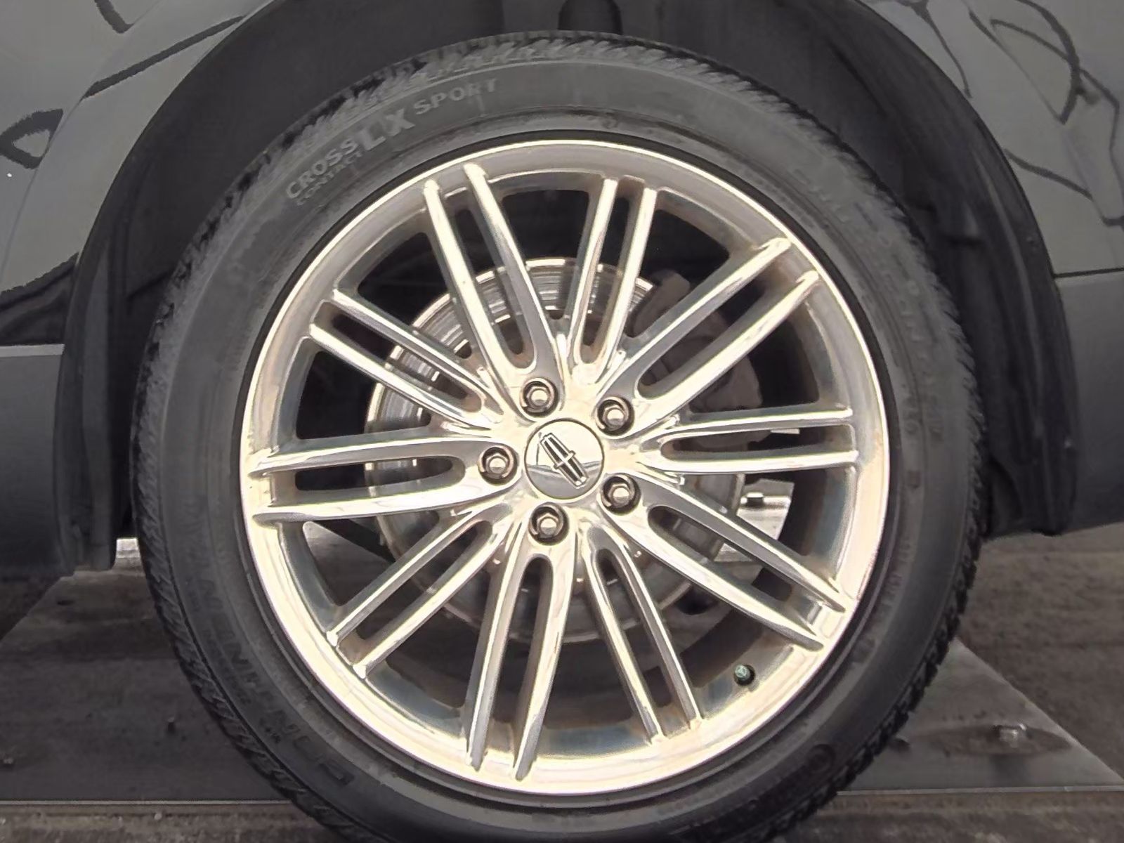 2018 Lincoln MKT Reserve AWD