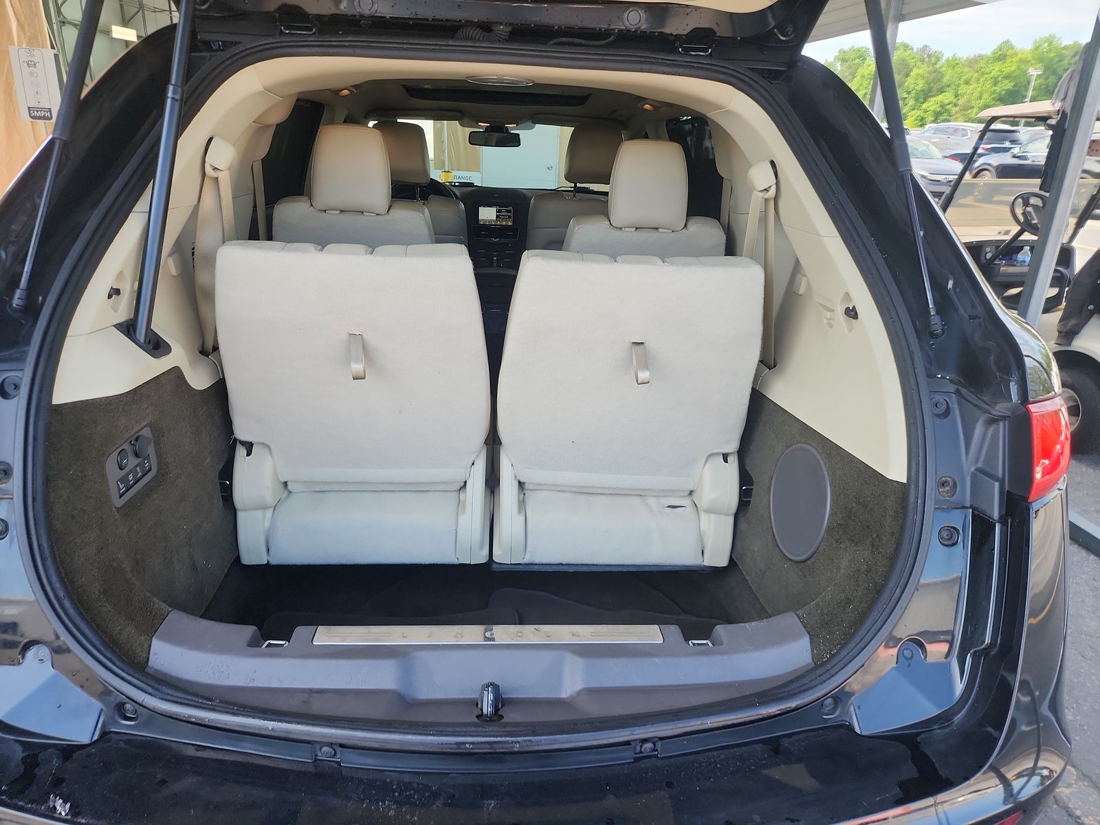 2018 Lincoln MKT Reserve AWD