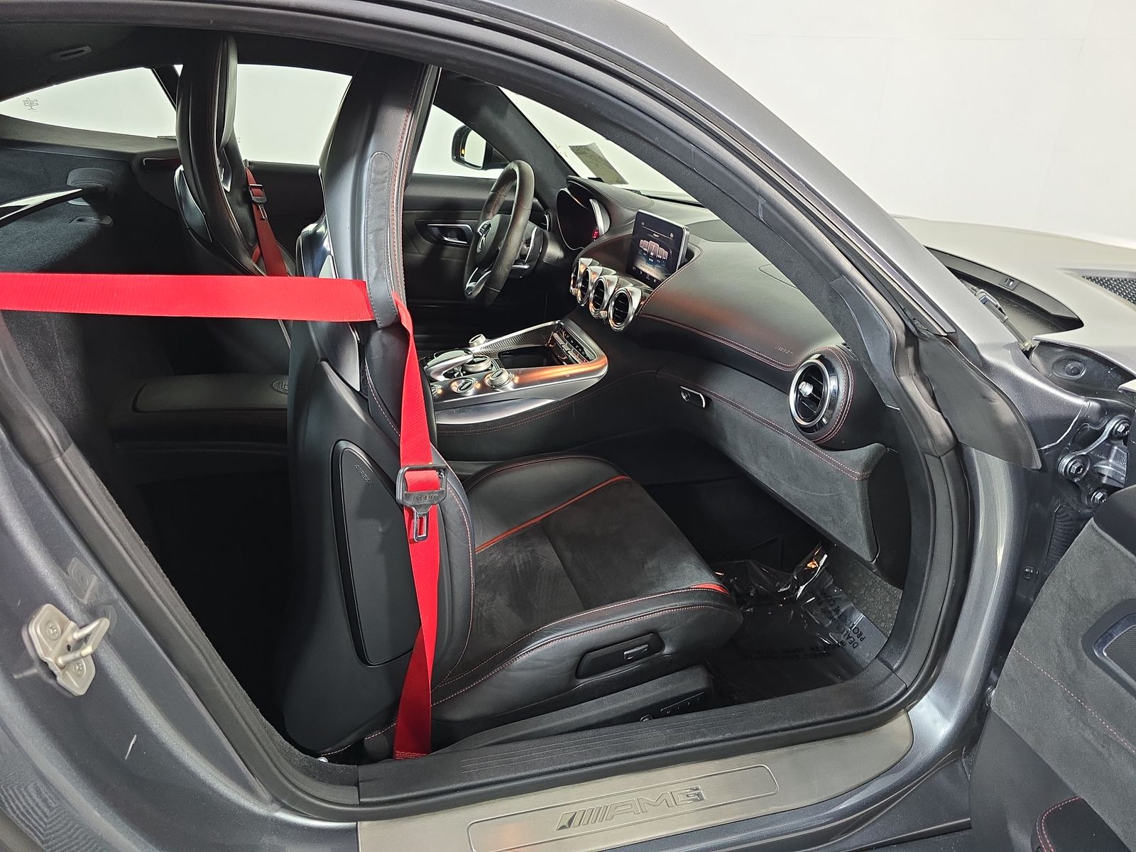 2016 Mercedes-Benz Mercedes-AMG GT AMG S RWD