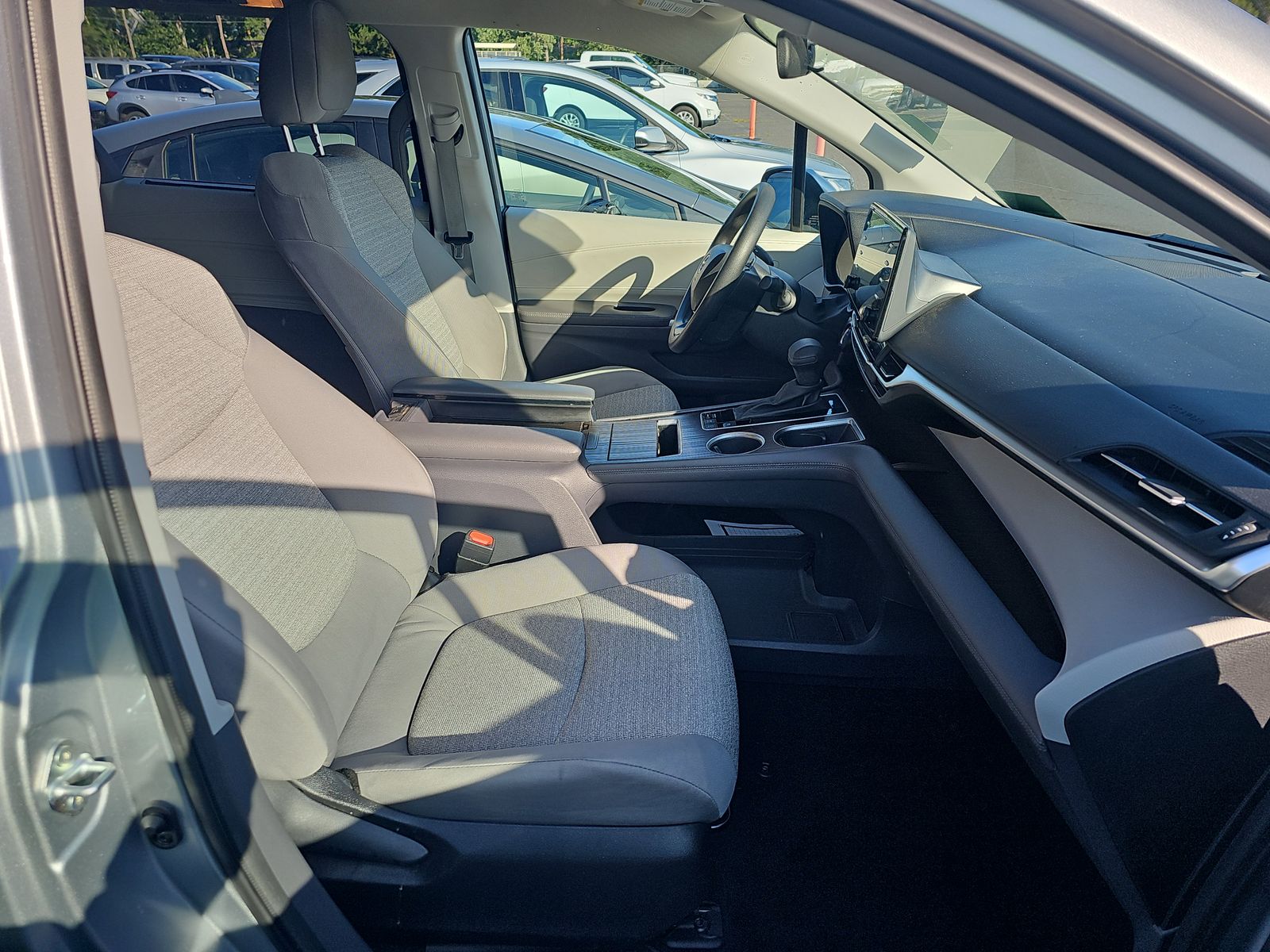 2023 Toyota Sienna LE AWD