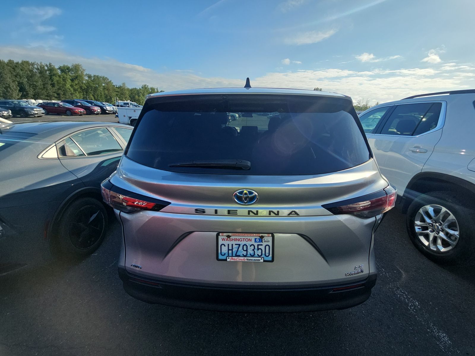 2023 Toyota Sienna LE AWD