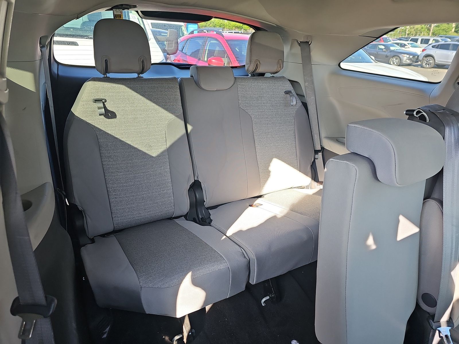 2023 Toyota Sienna LE AWD