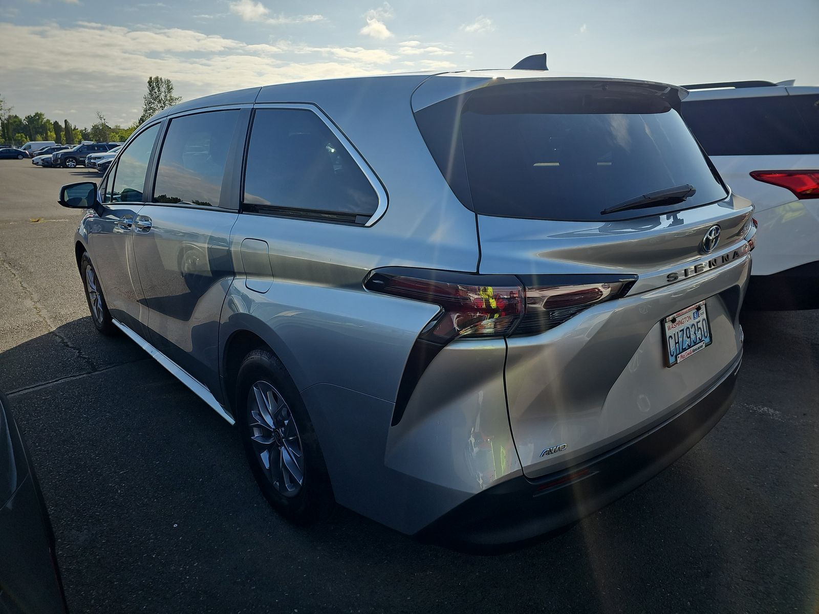 2023 Toyota Sienna LE AWD