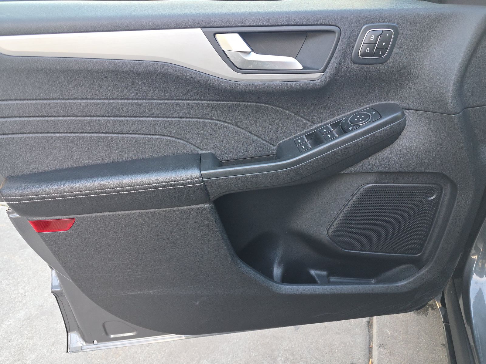 2023 Ford Escape Platinum AWD