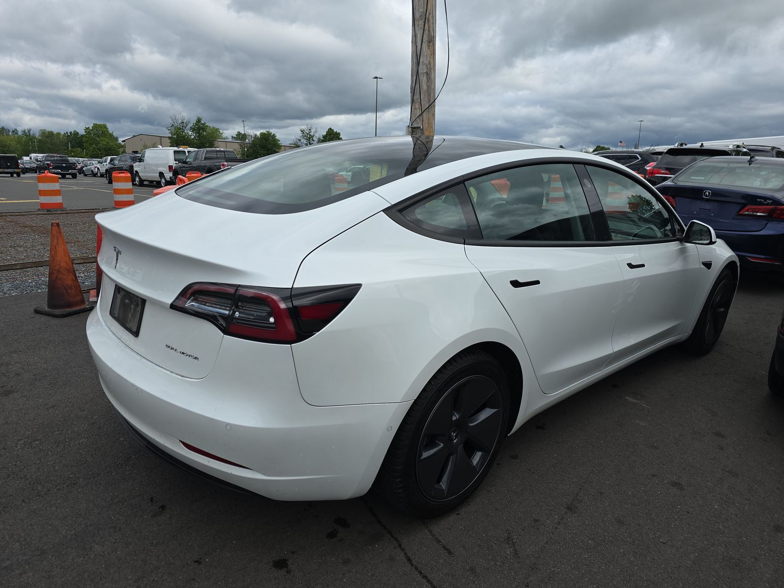 2022 Tesla Model 3 Long Range AWD