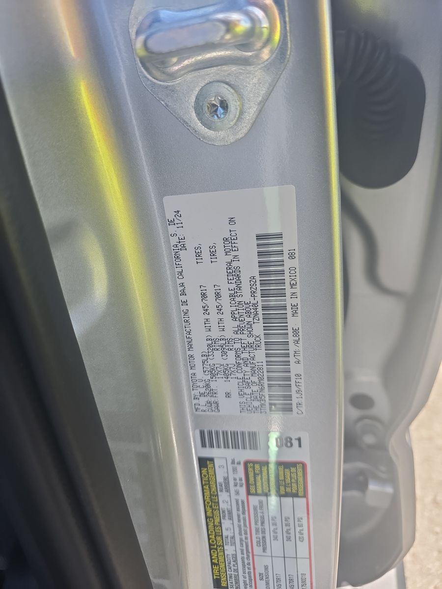 2024 Toyota Tacoma SR5 FWD