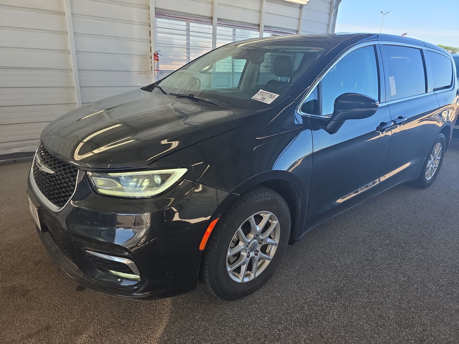 2023 Chrysler Pacifica Touring L FWD