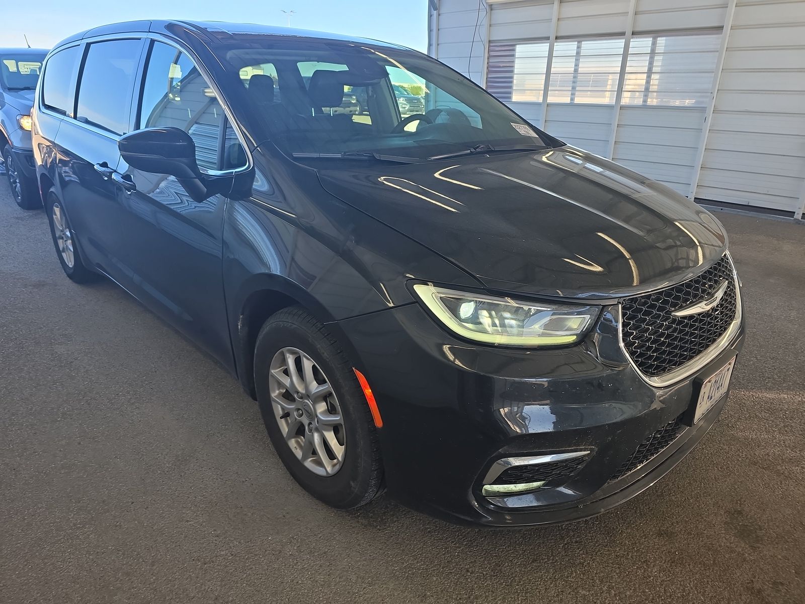 2023 Chrysler Pacifica Touring L FWD