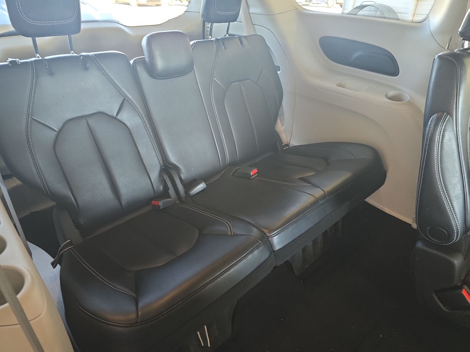 2023 Chrysler Pacifica Touring L FWD
