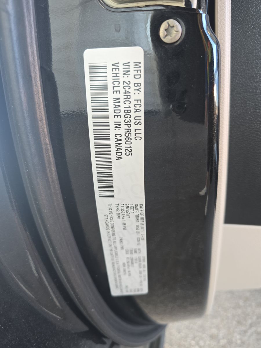 2023 Chrysler Pacifica Touring L FWD