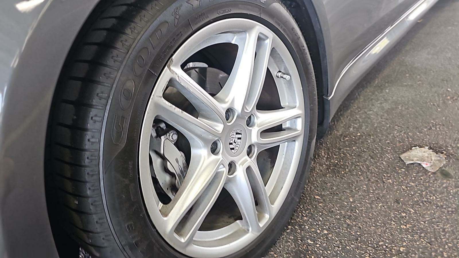 2013 Porsche Panamera S RWD