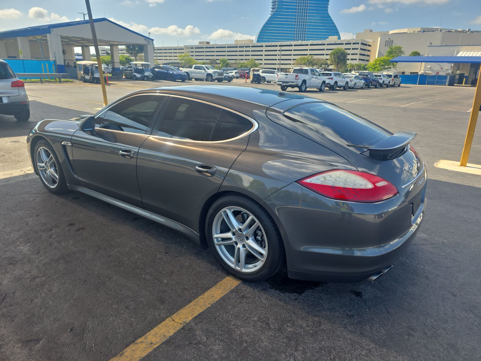 2013 Porsche Panamera S RWD
