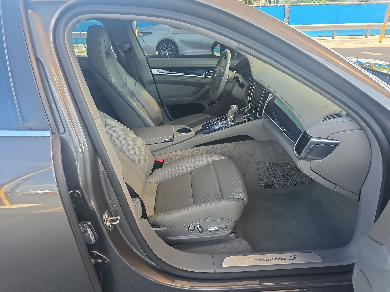 2013 Porsche Panamera S RWD