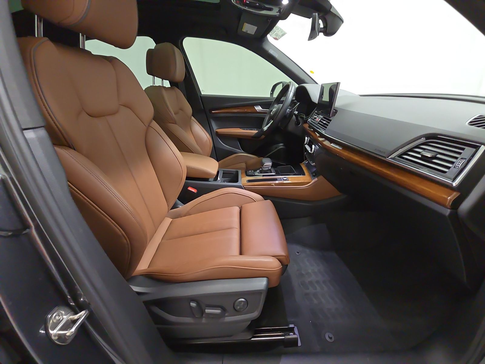 2022 Audi Q5 S line Premium Plus AWD