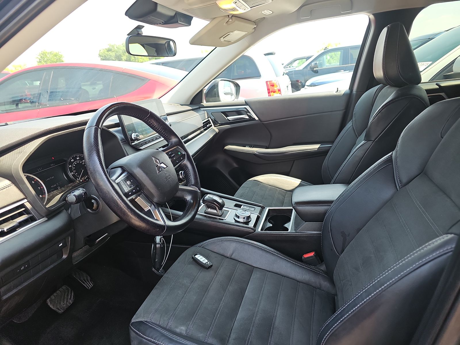 2022 Mitsubishi Outlander SE FWD