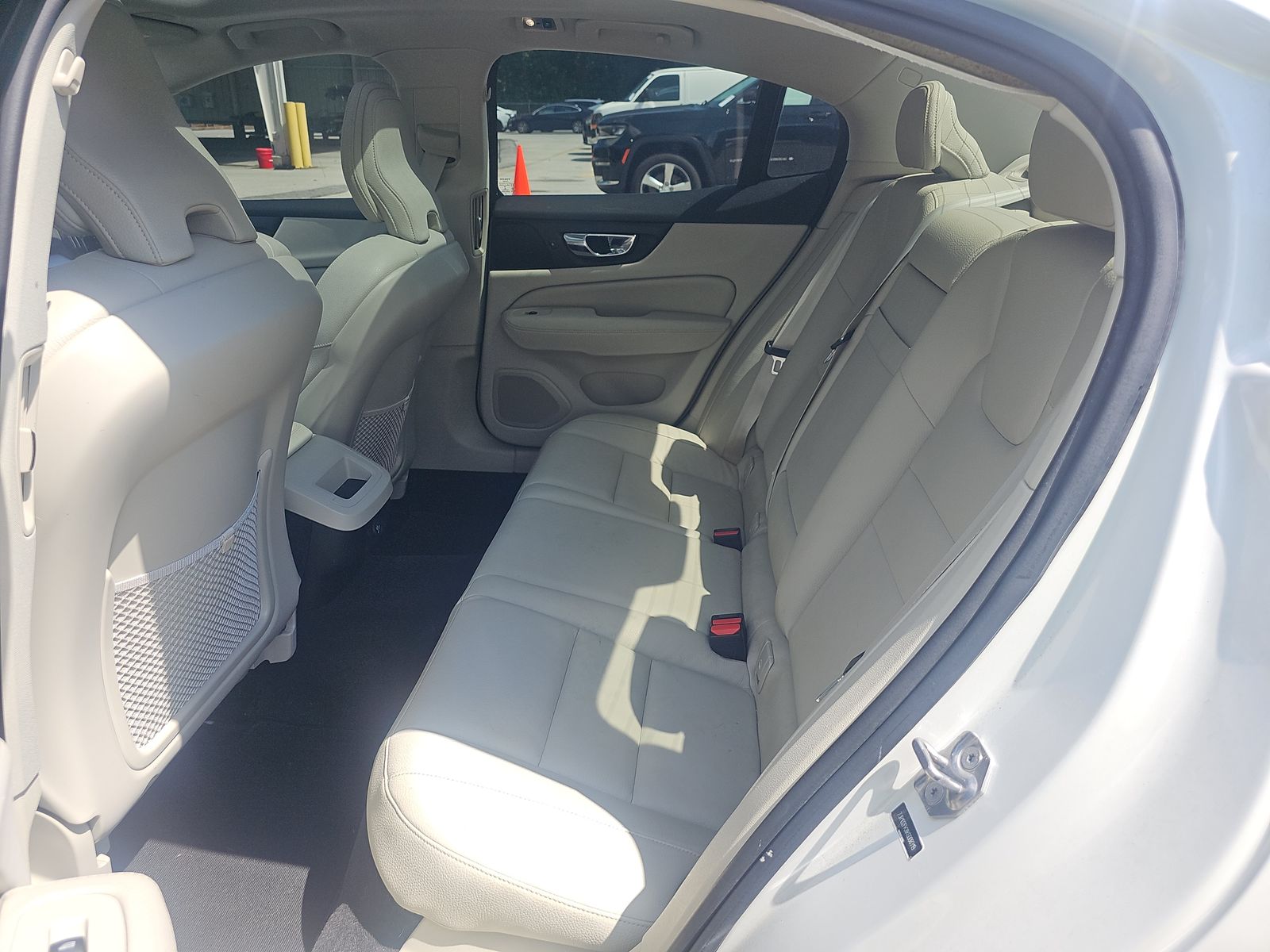 2019 Volvo S60 T5 Momentum FWD