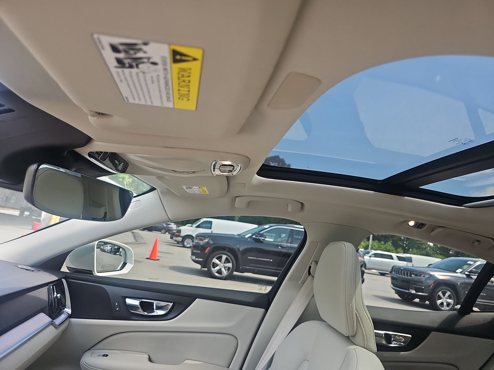 2019 Volvo S60 T5 Momentum FWD
