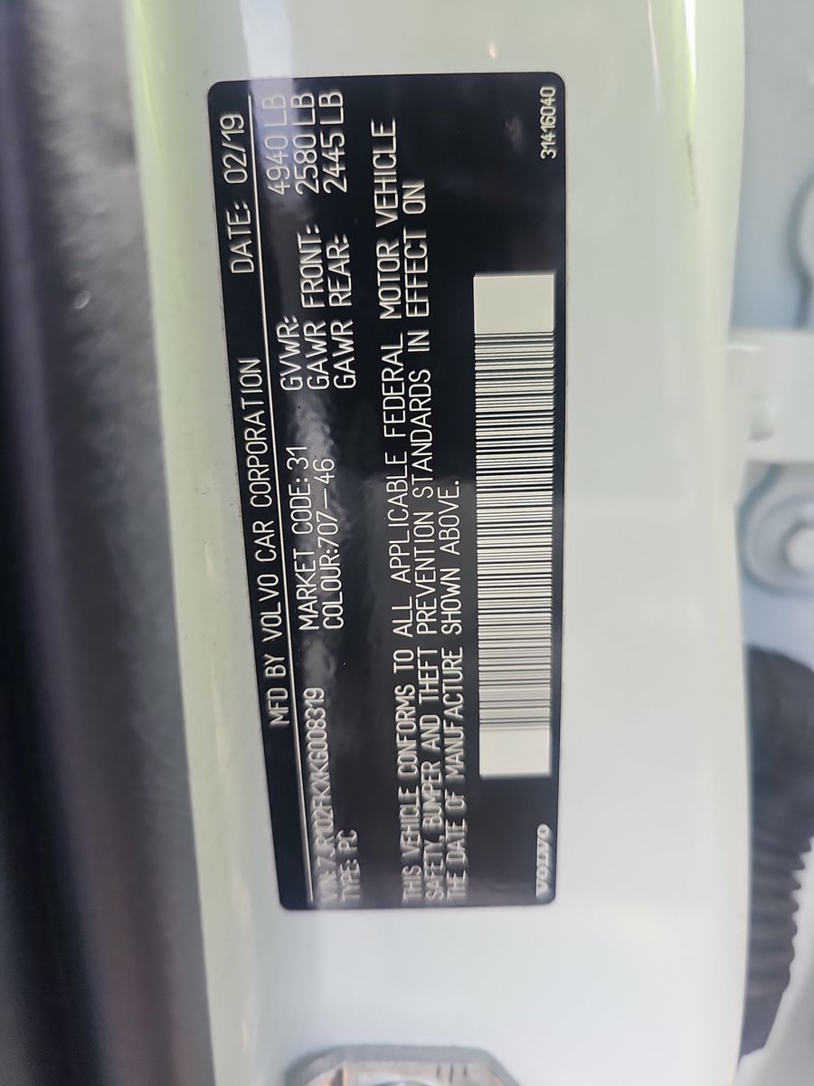 2019 Volvo S60 T5 Momentum FWD
