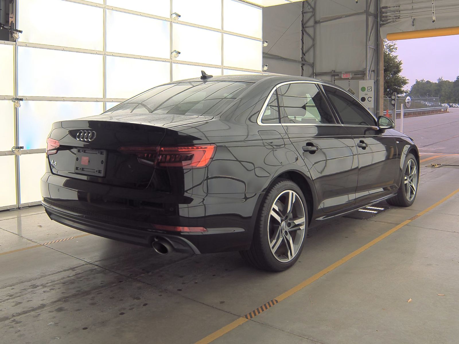 2017 Audi A4 Premium Plus FWD