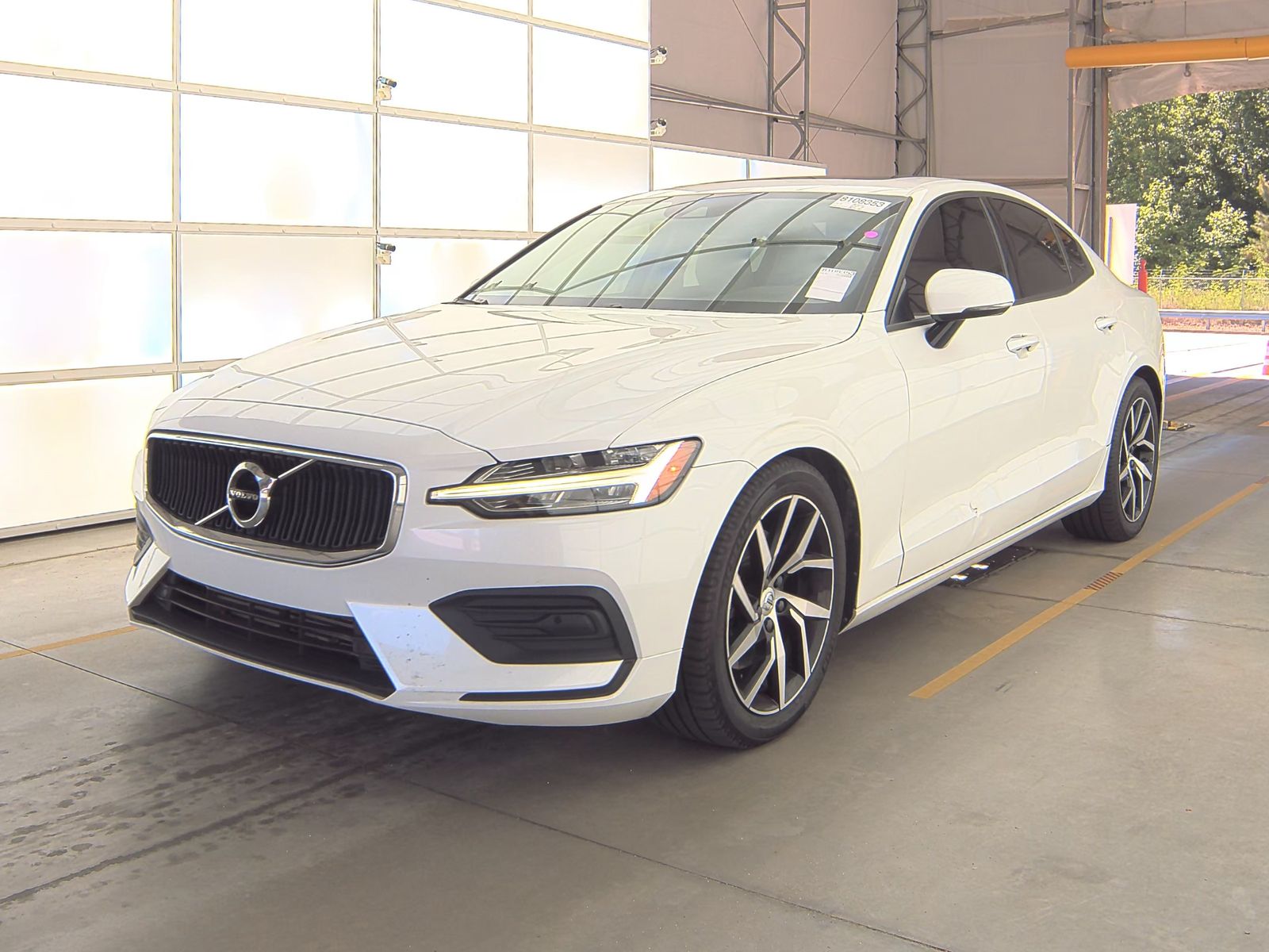 2019 Volvo S60 T5 Momentum FWD