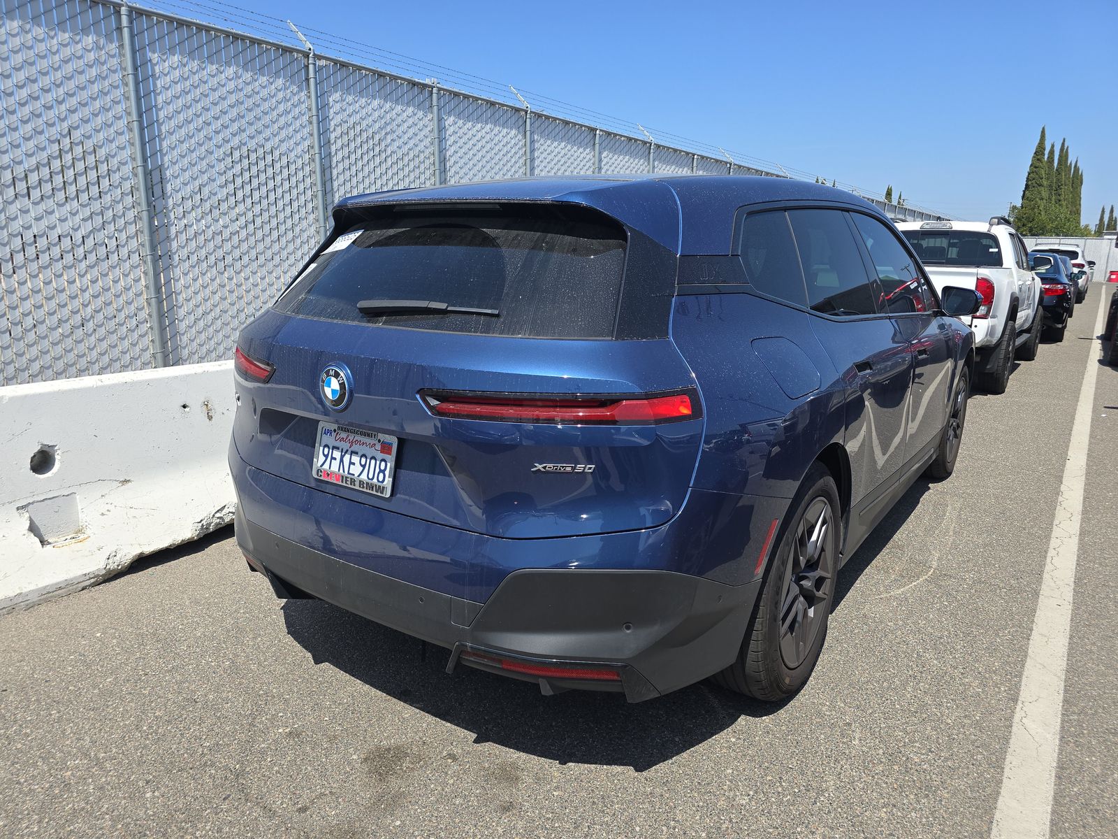 2023 BMW iX xDrive50 AWD