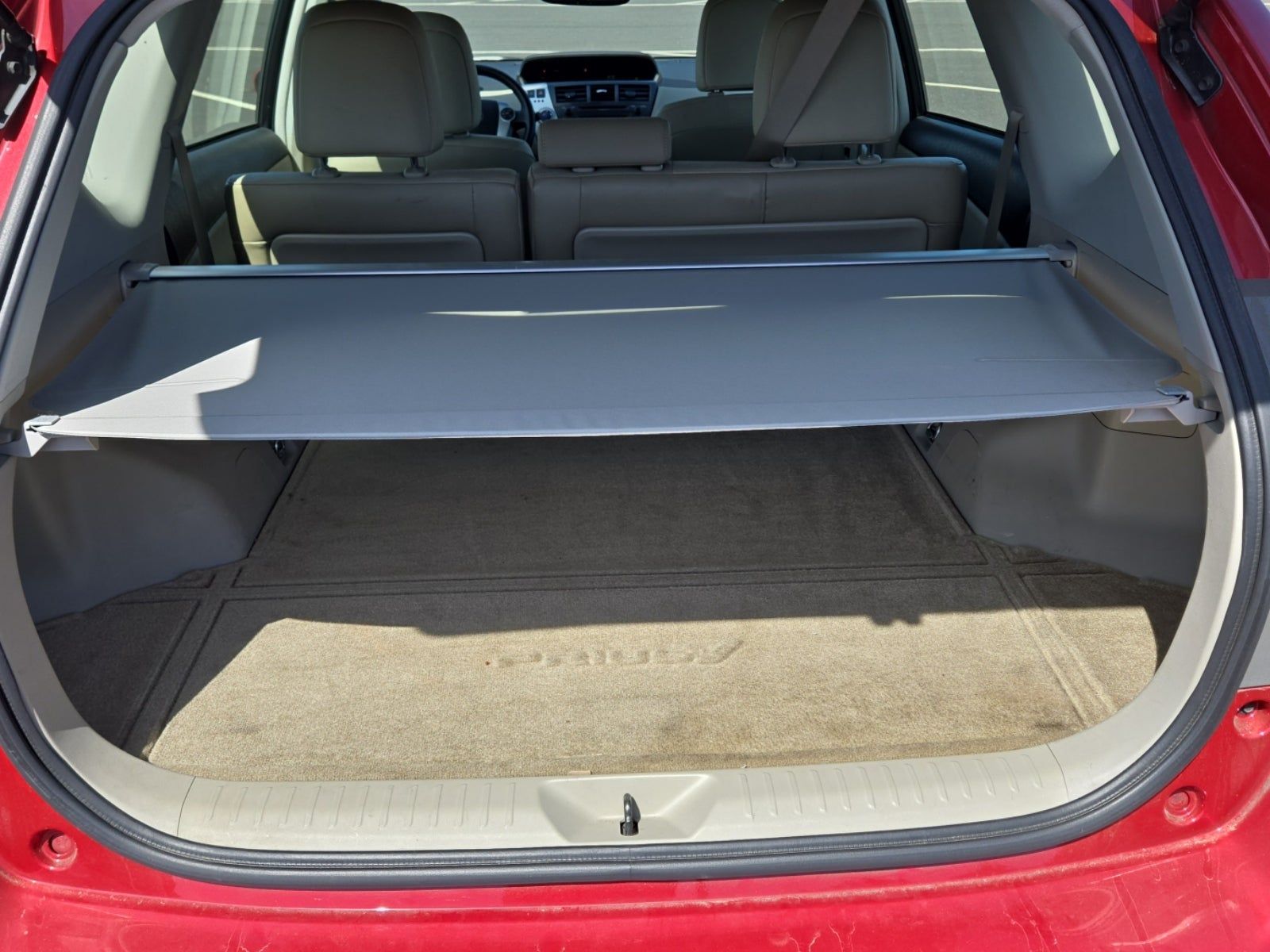 2014 Toyota Prius v Five FWD
