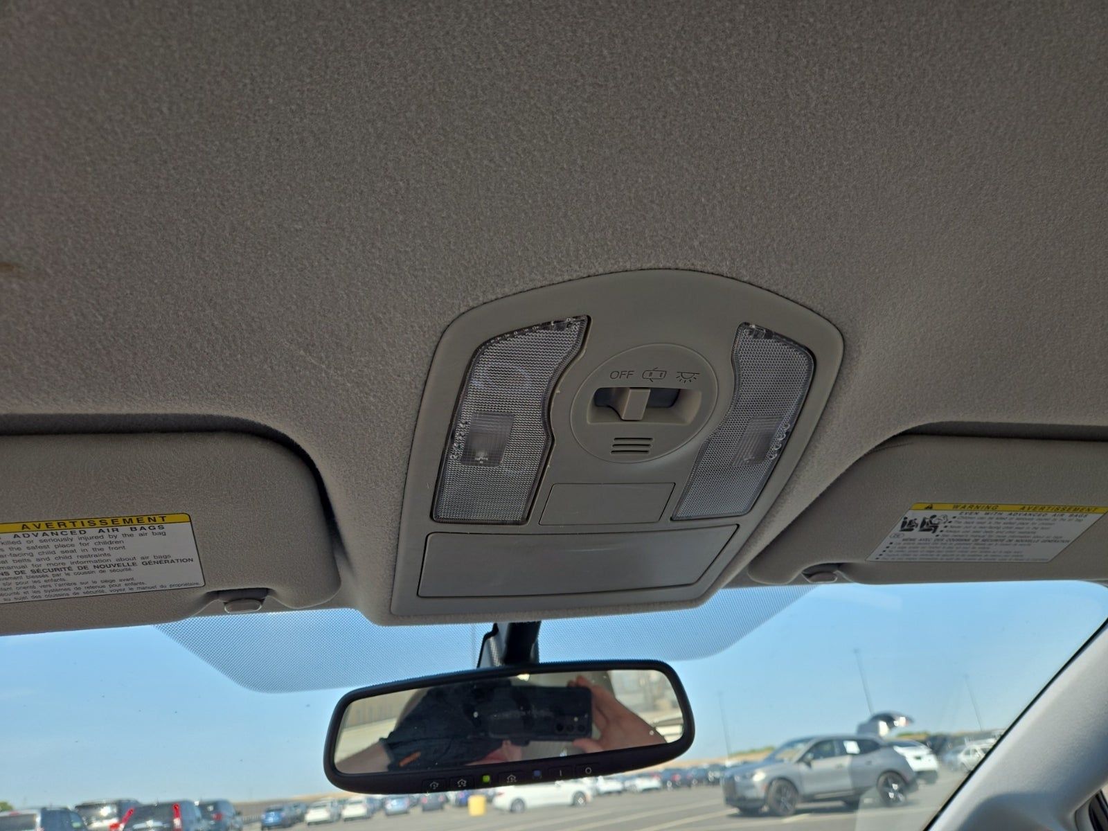 2014 Toyota Prius v Five FWD