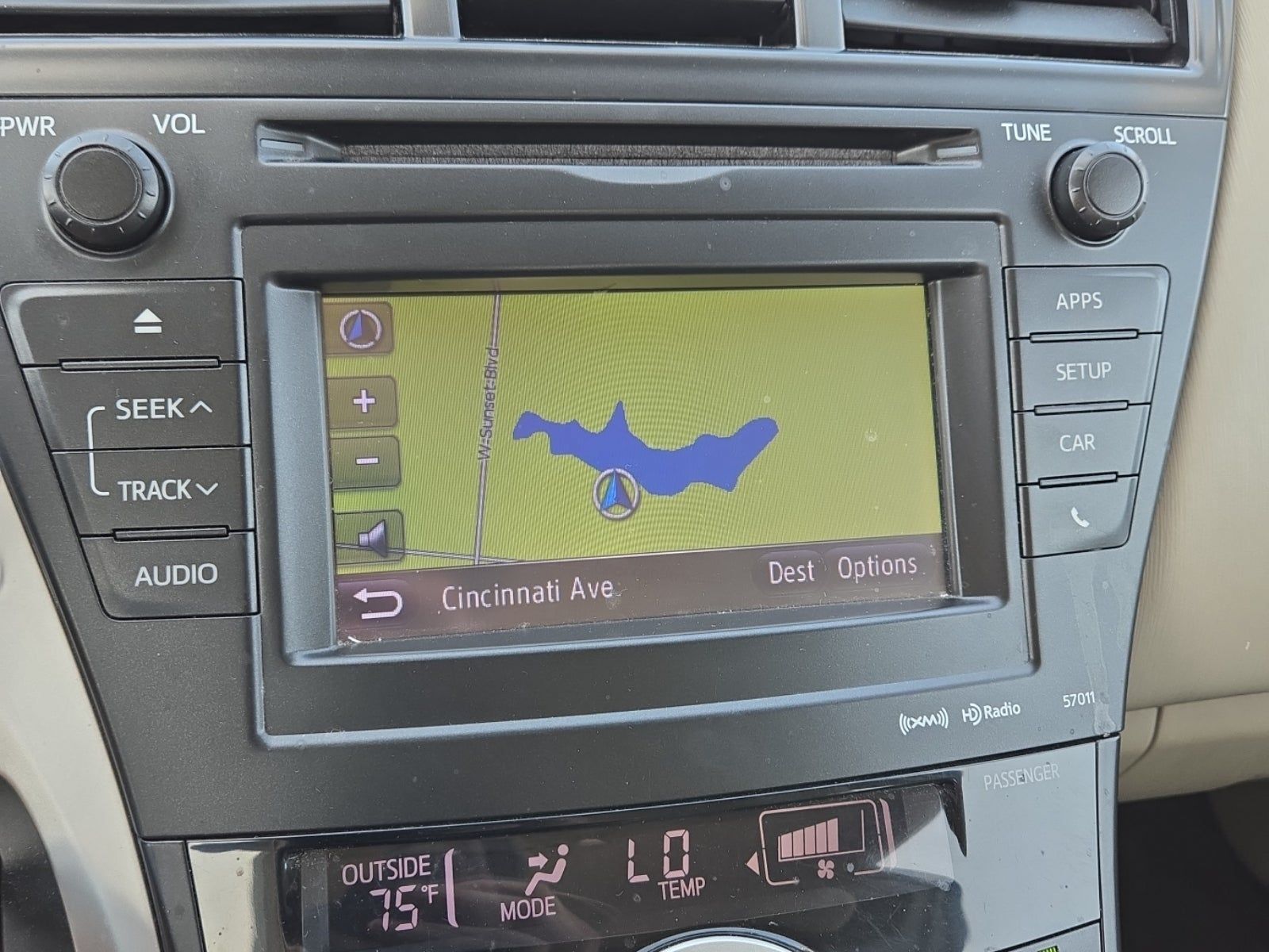 2014 Toyota Prius v Five FWD