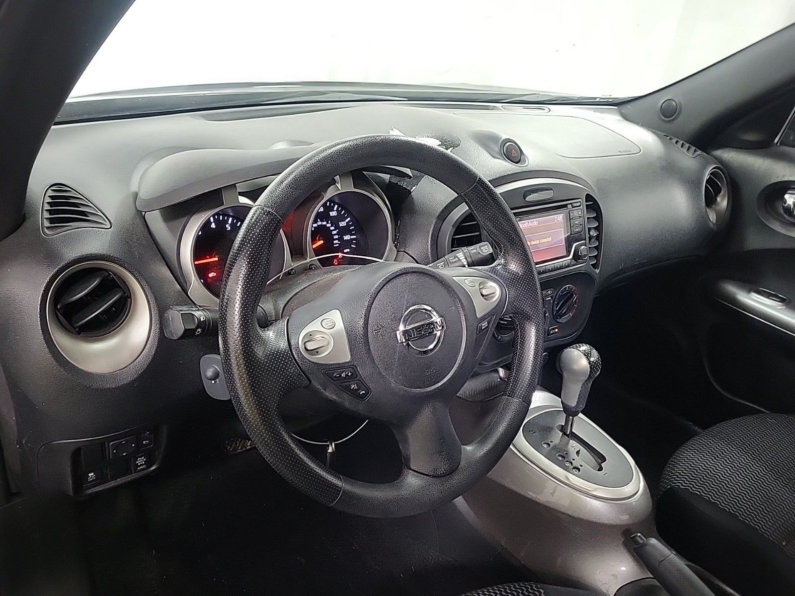 2015 Nissan JUKE S AWD