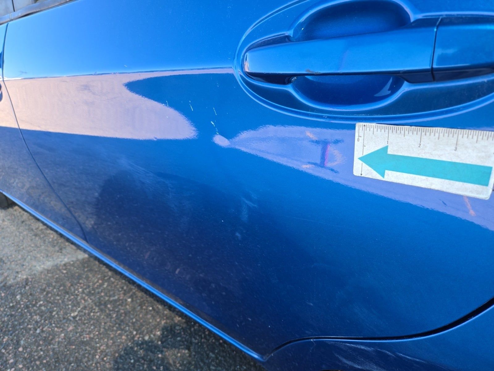 2015 Toyota Yaris L FWD