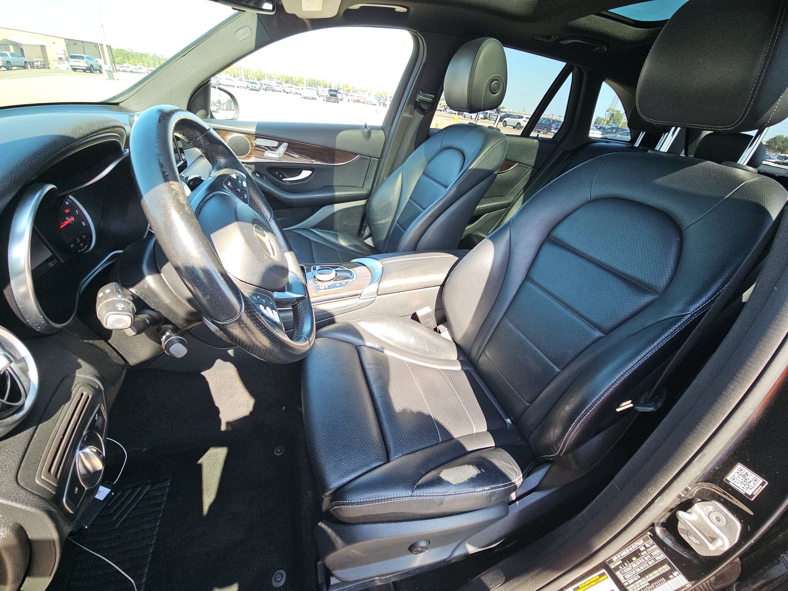 2017 Mercedes-Benz GLC GLC 300 AWD