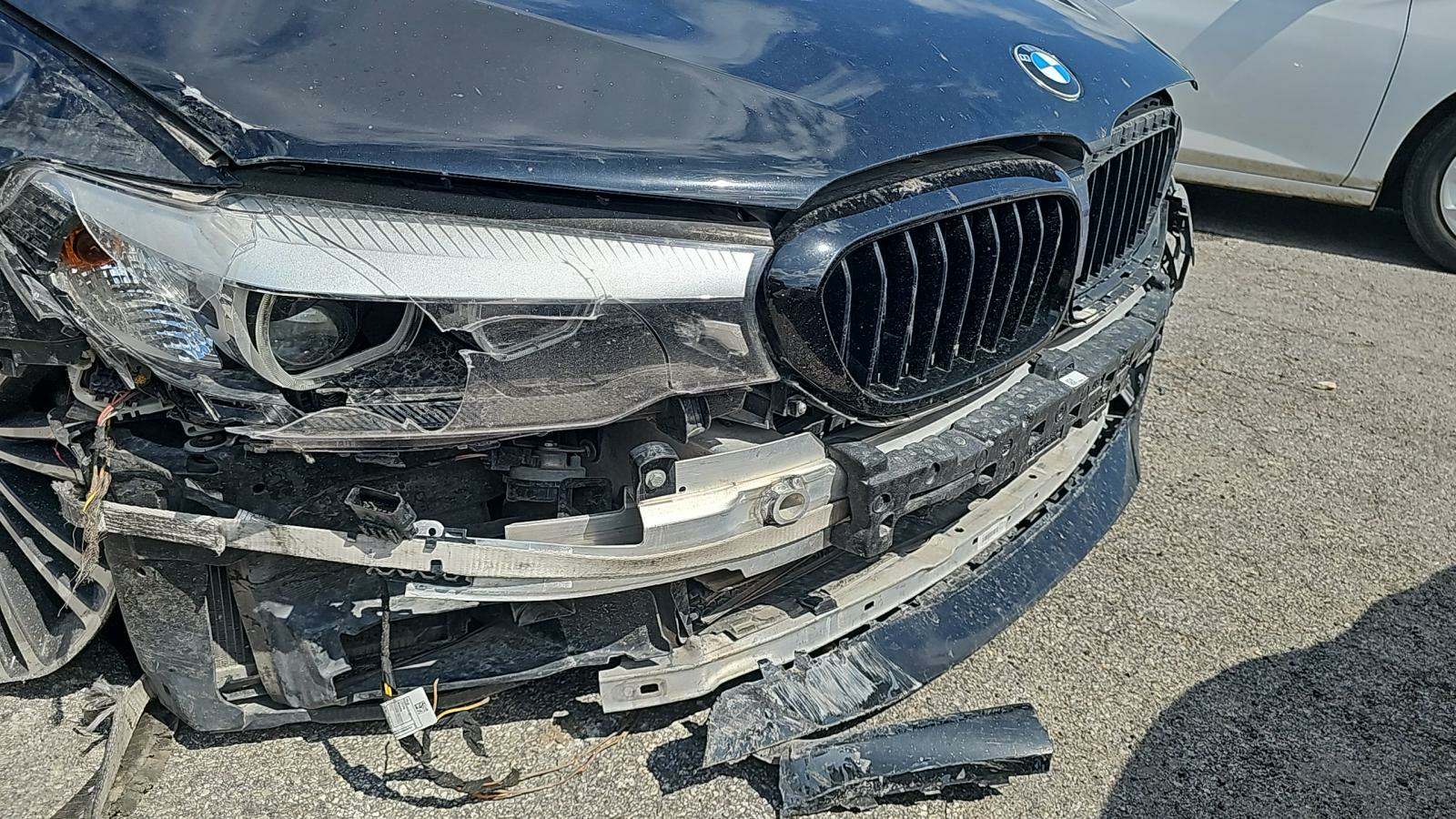 2018 BMW 5 Series 530e iPerformance RWD