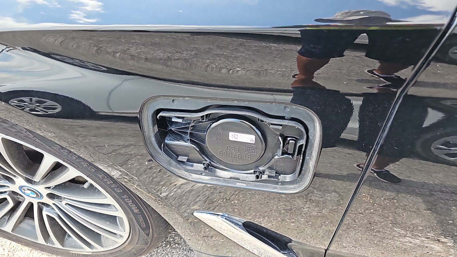 2018 BMW 5 Series 530e iPerformance RWD