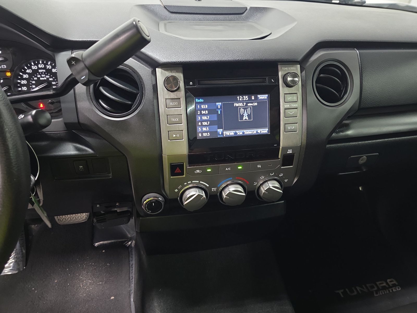 2018 Toyota Tundra SR AWD