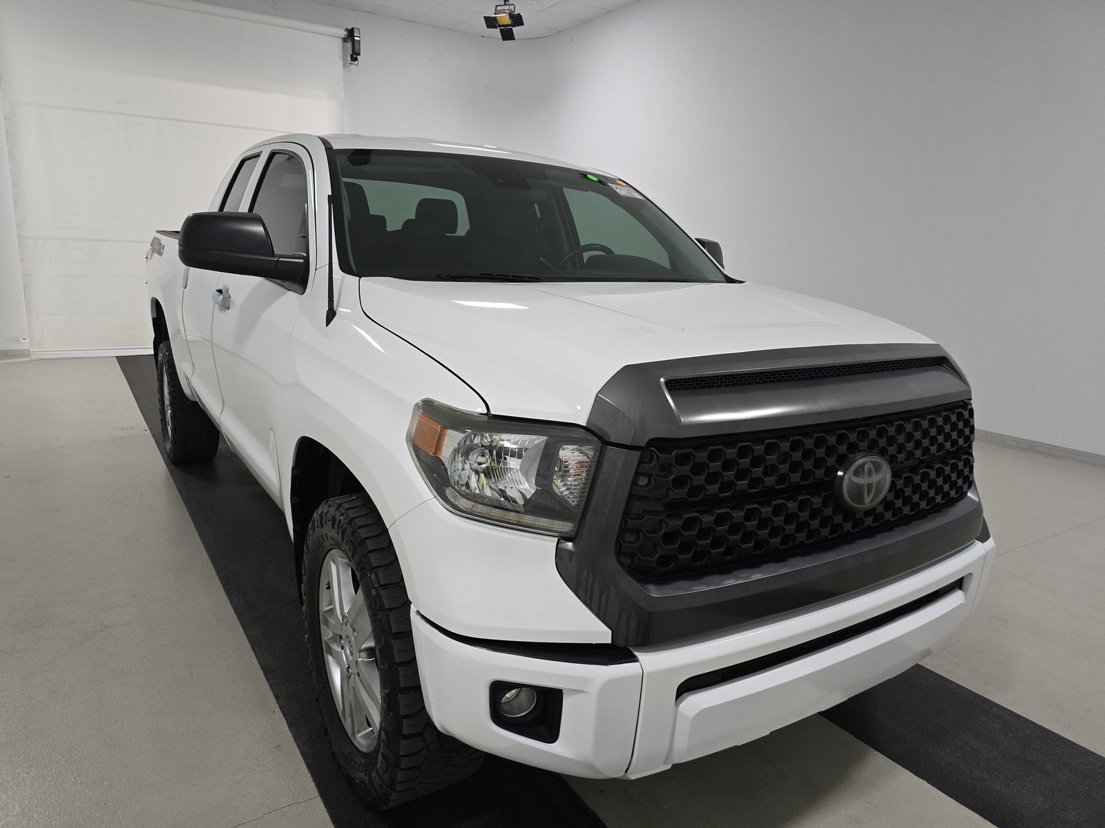 2018 Toyota Tundra SR AWD