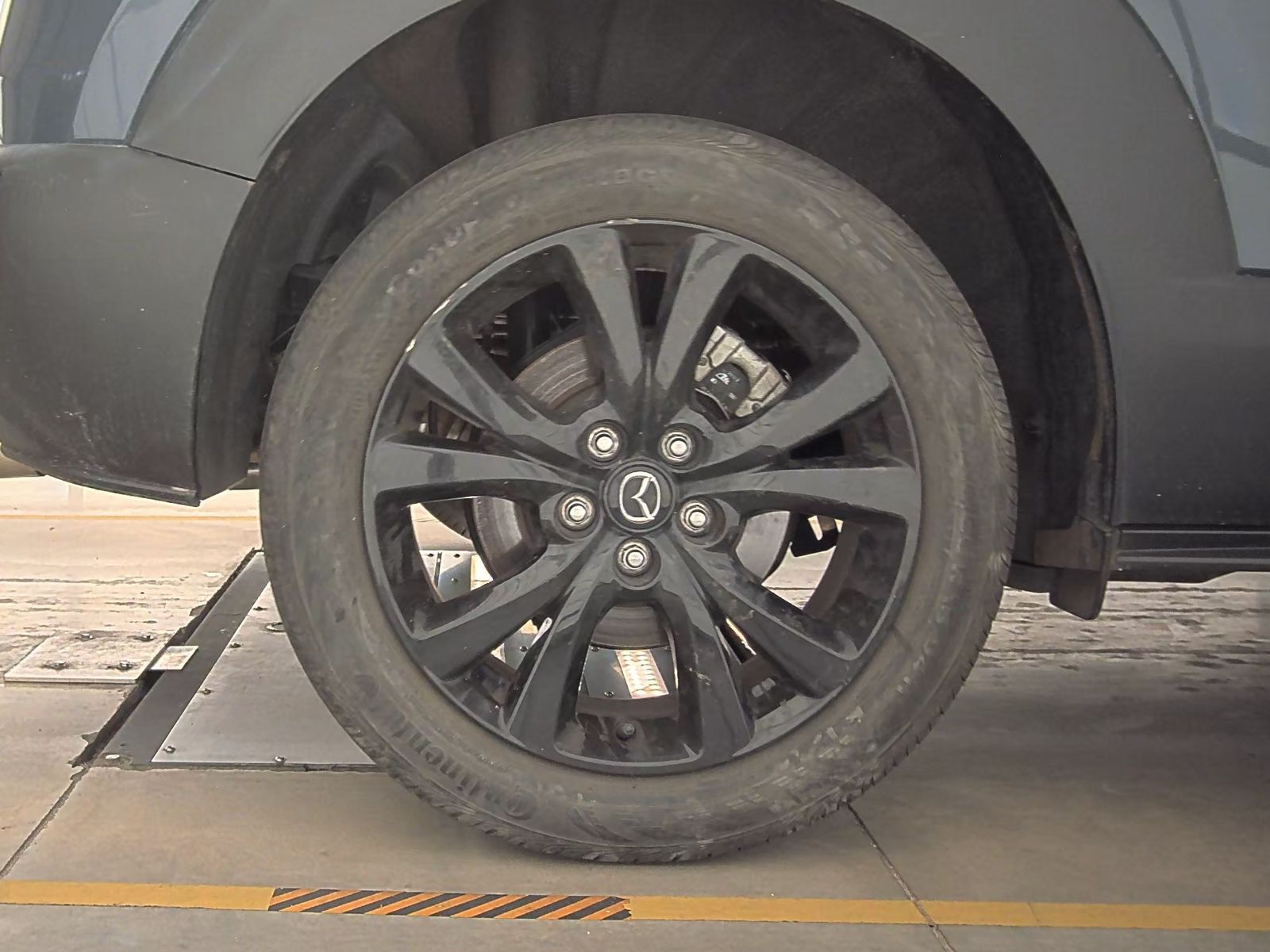 2024 MAZDA CX-30 2.5 S Carbon Edition AWD