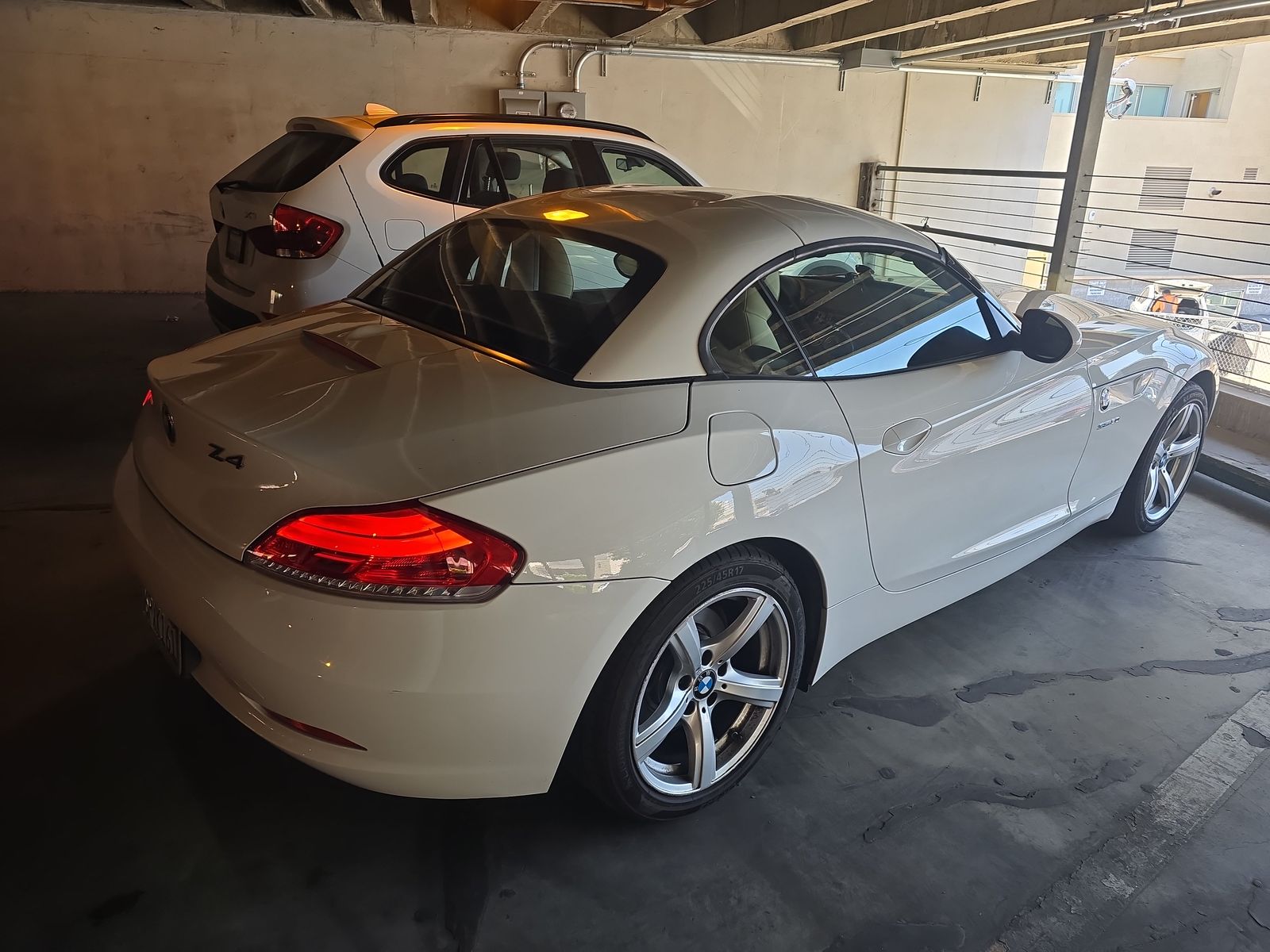 2011 BMW Z4 sDrive30i RWD