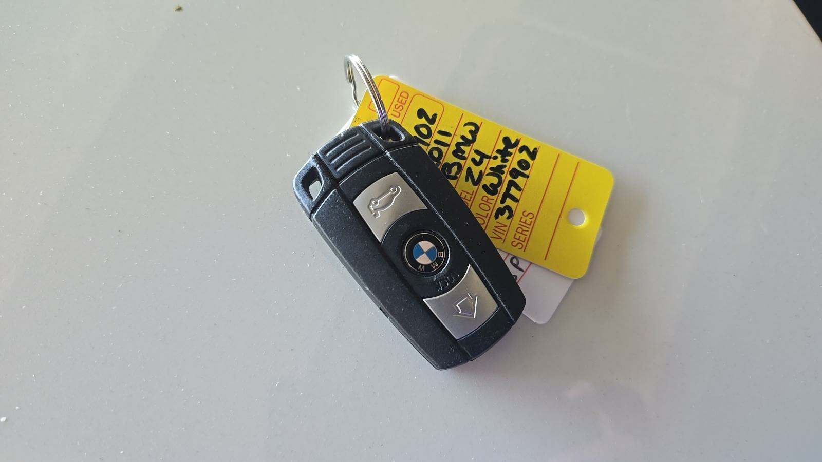 2011 BMW Z4 sDrive30i RWD