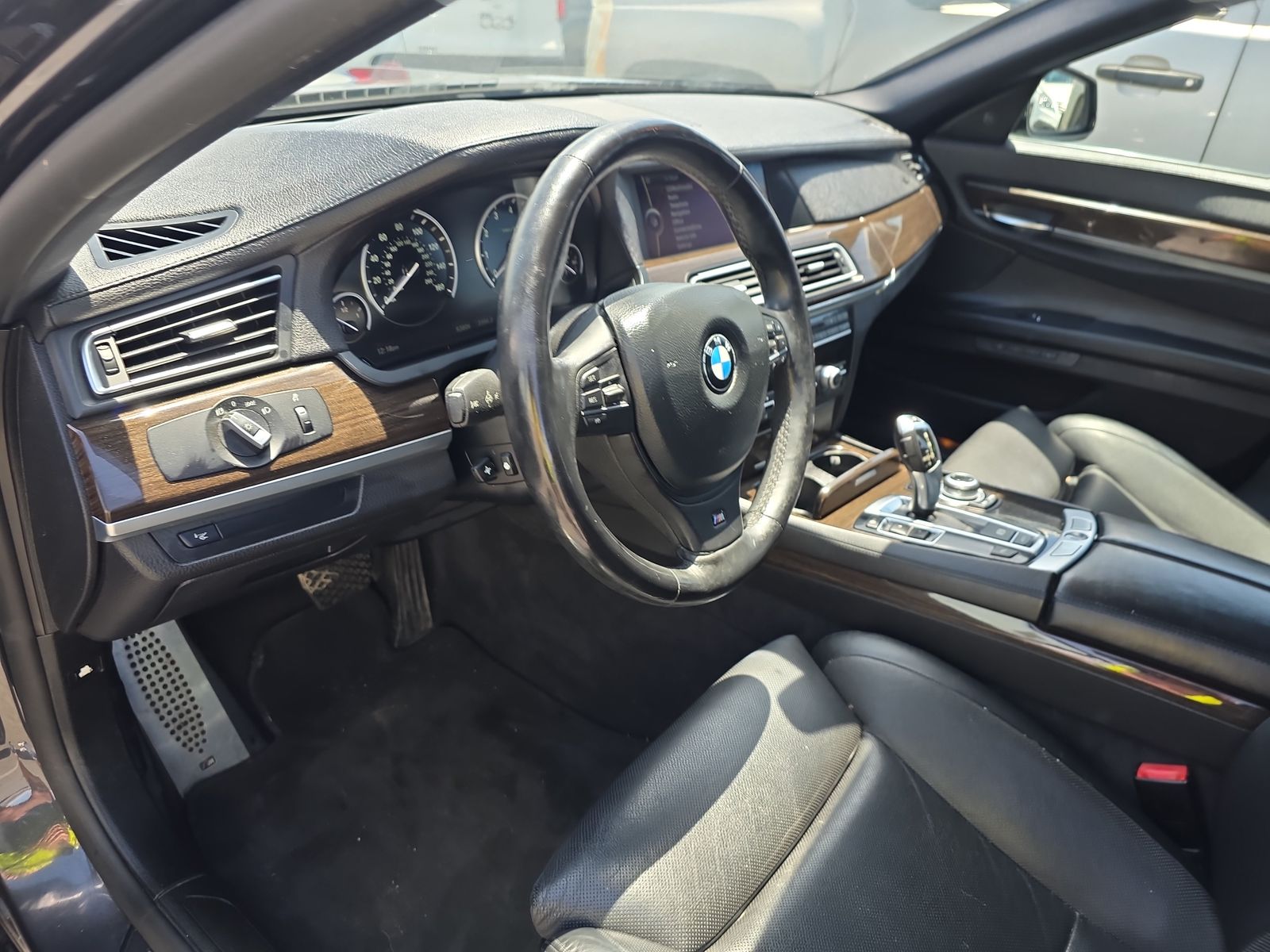 2012 BMW 7 Series 750i RWD