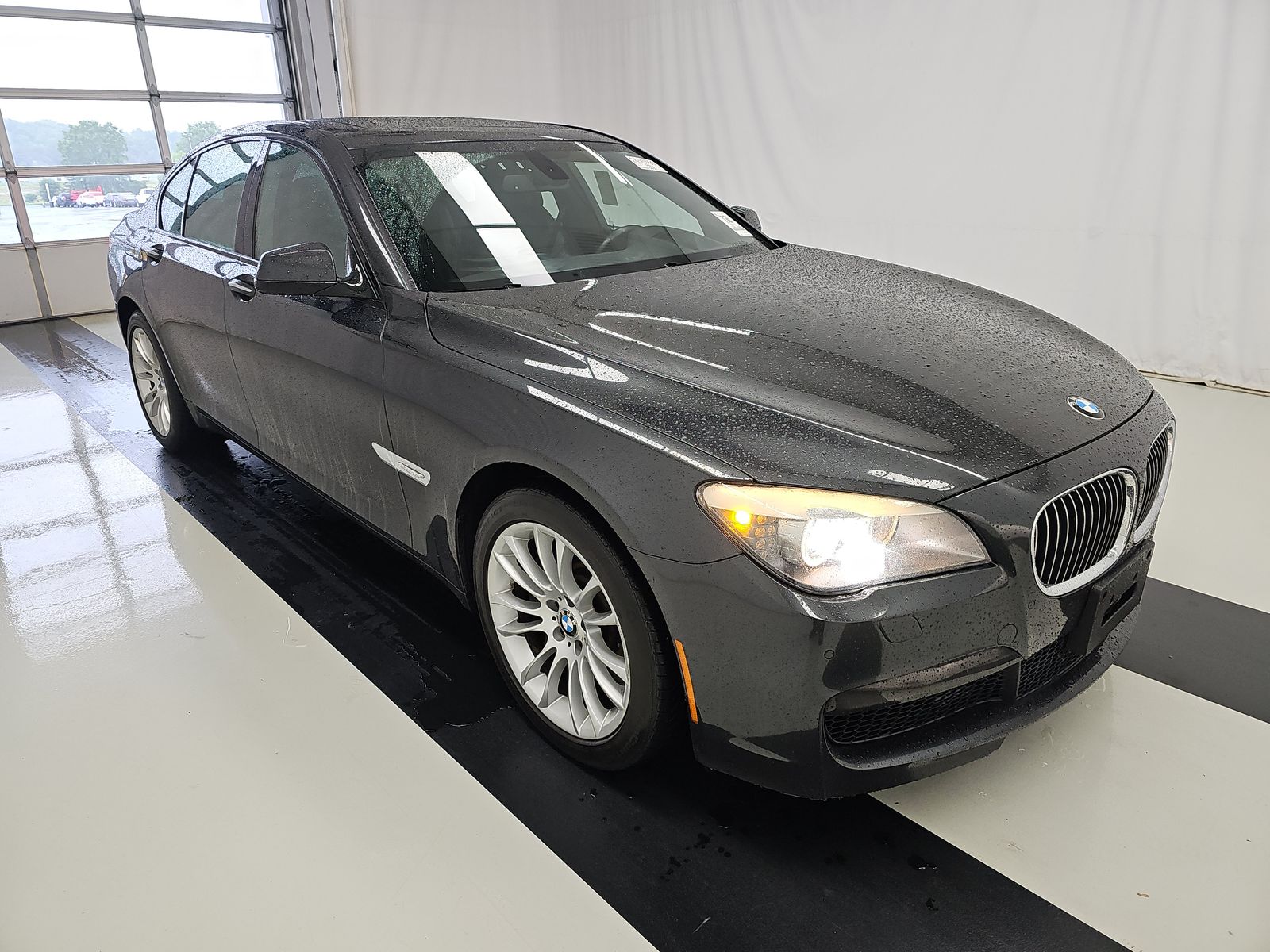 2012 BMW 7 Series 750i RWD