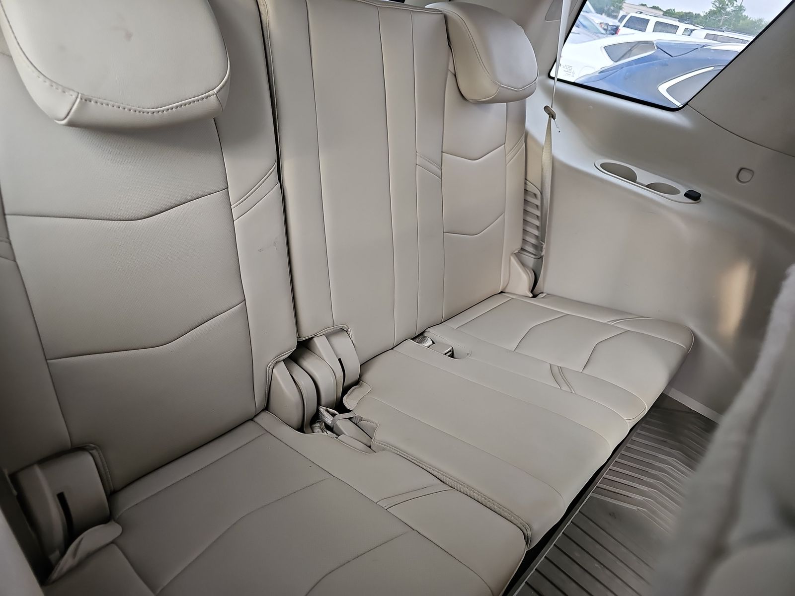 2018 Cadillac Escalade Base RWD