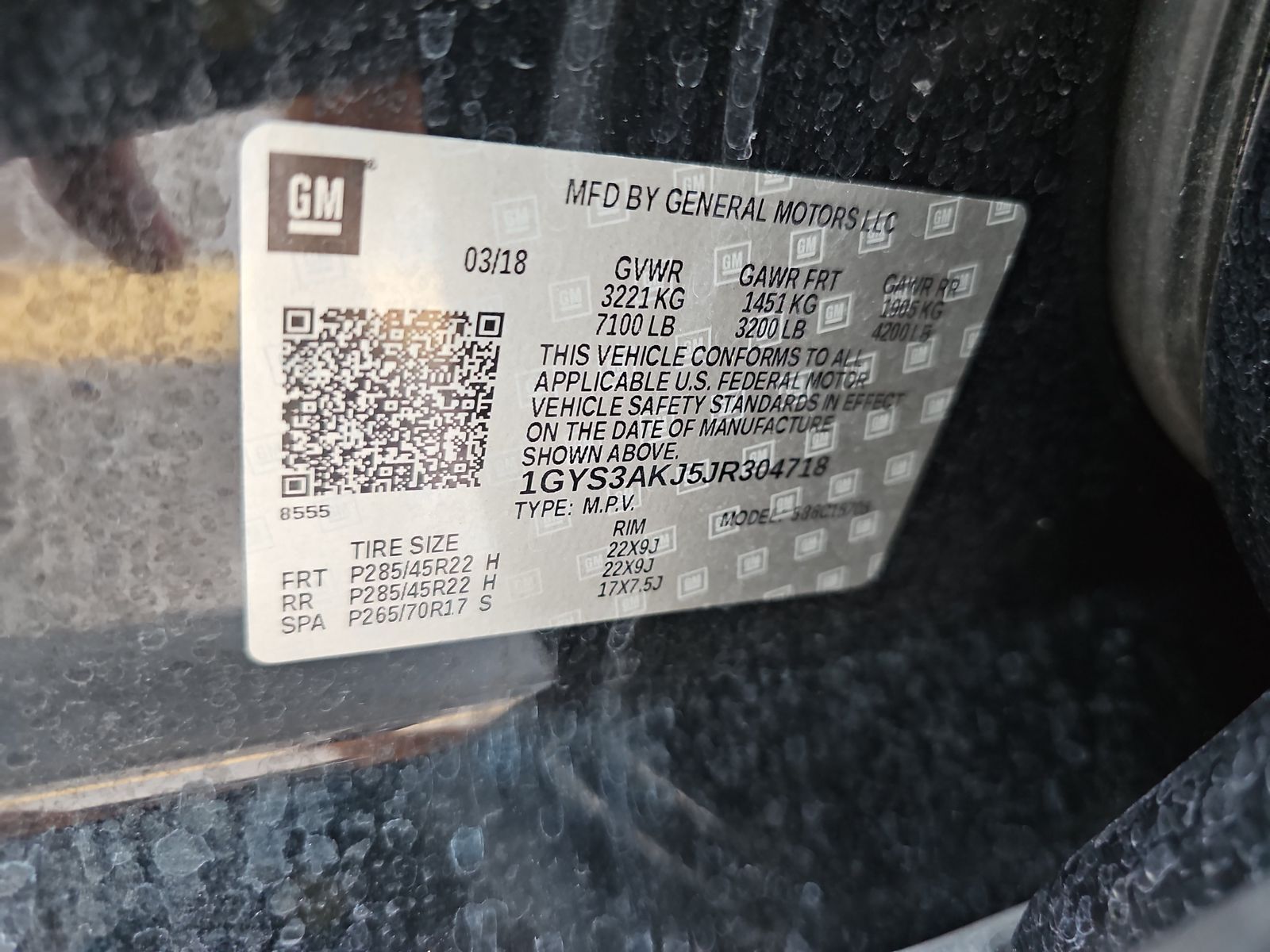 2018 Cadillac Escalade Base RWD