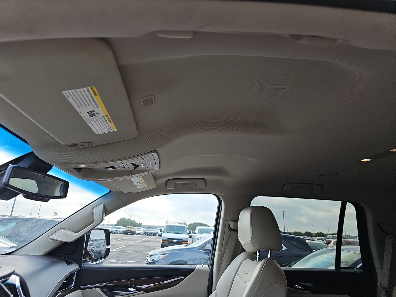 2018 Cadillac Escalade Base RWD