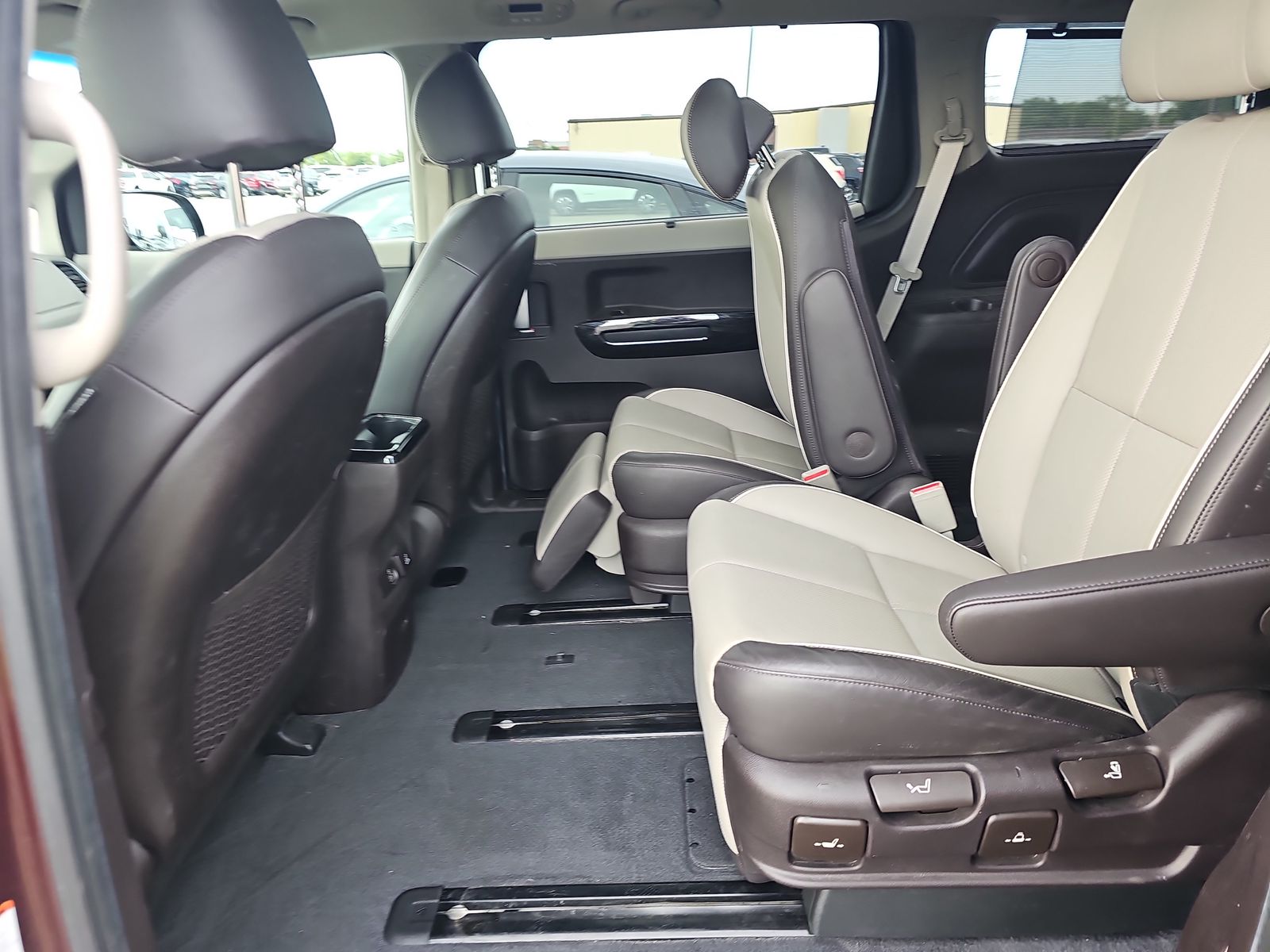 2016 Kia Sedona SXL FWD