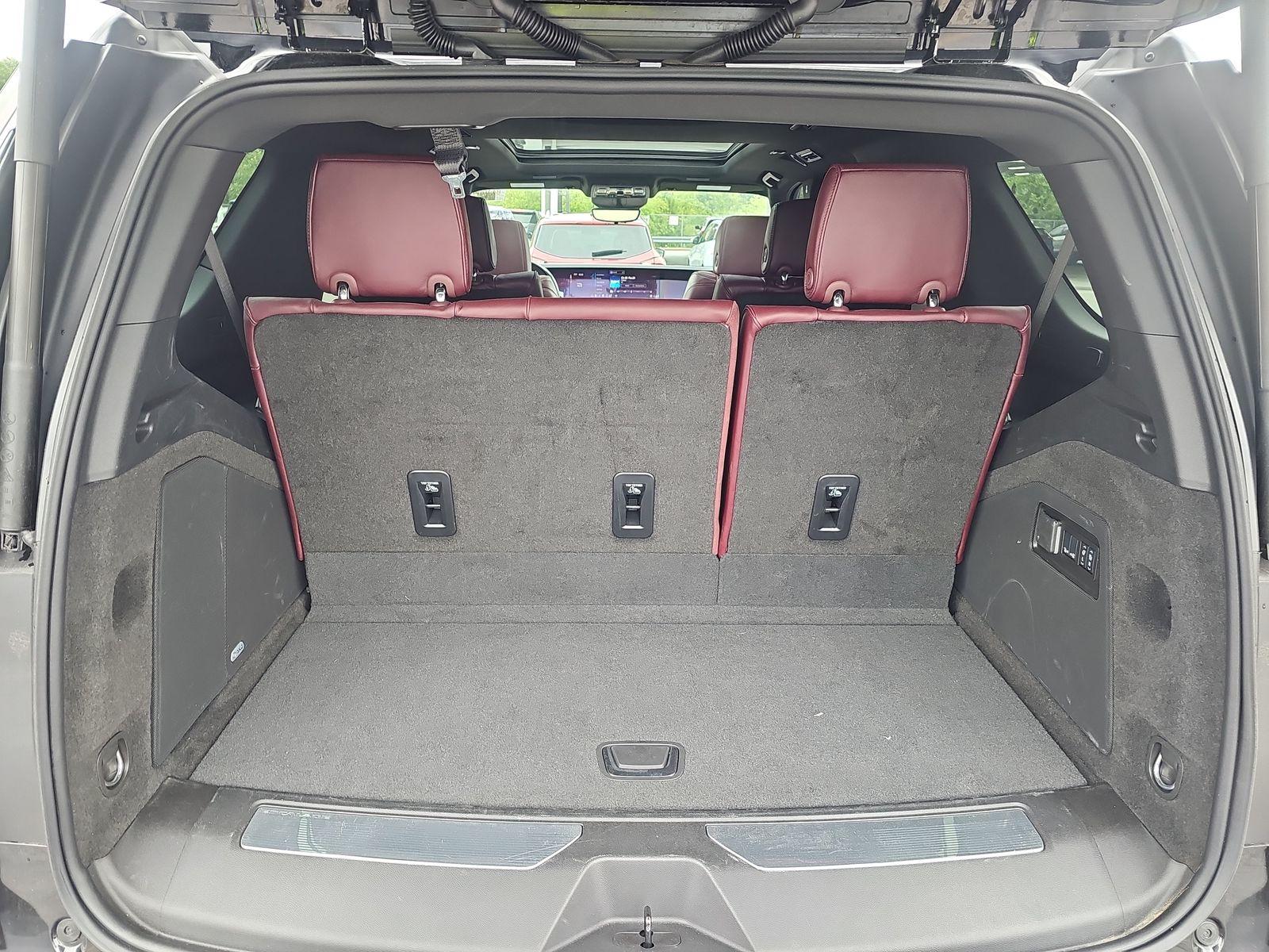 2025 Cadillac Escalade Sport AWD