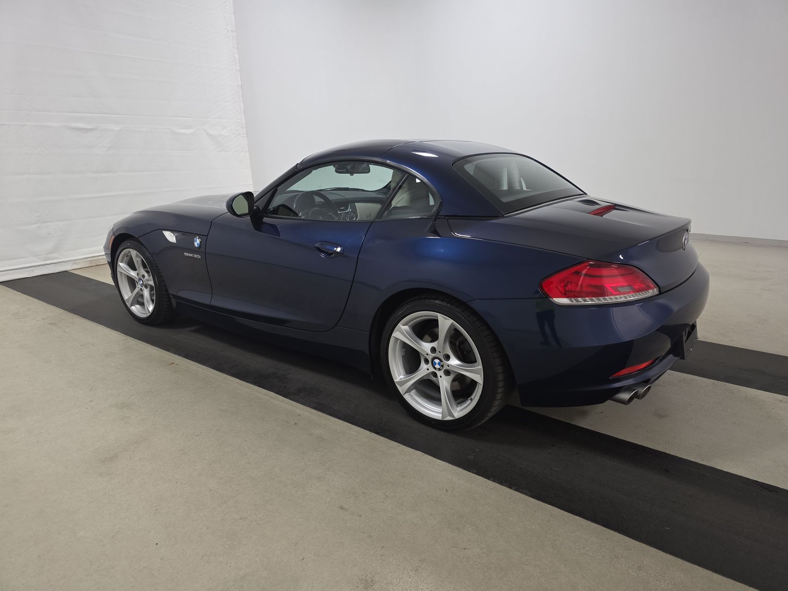 2011 BMW Z4 sDrive30i RWD