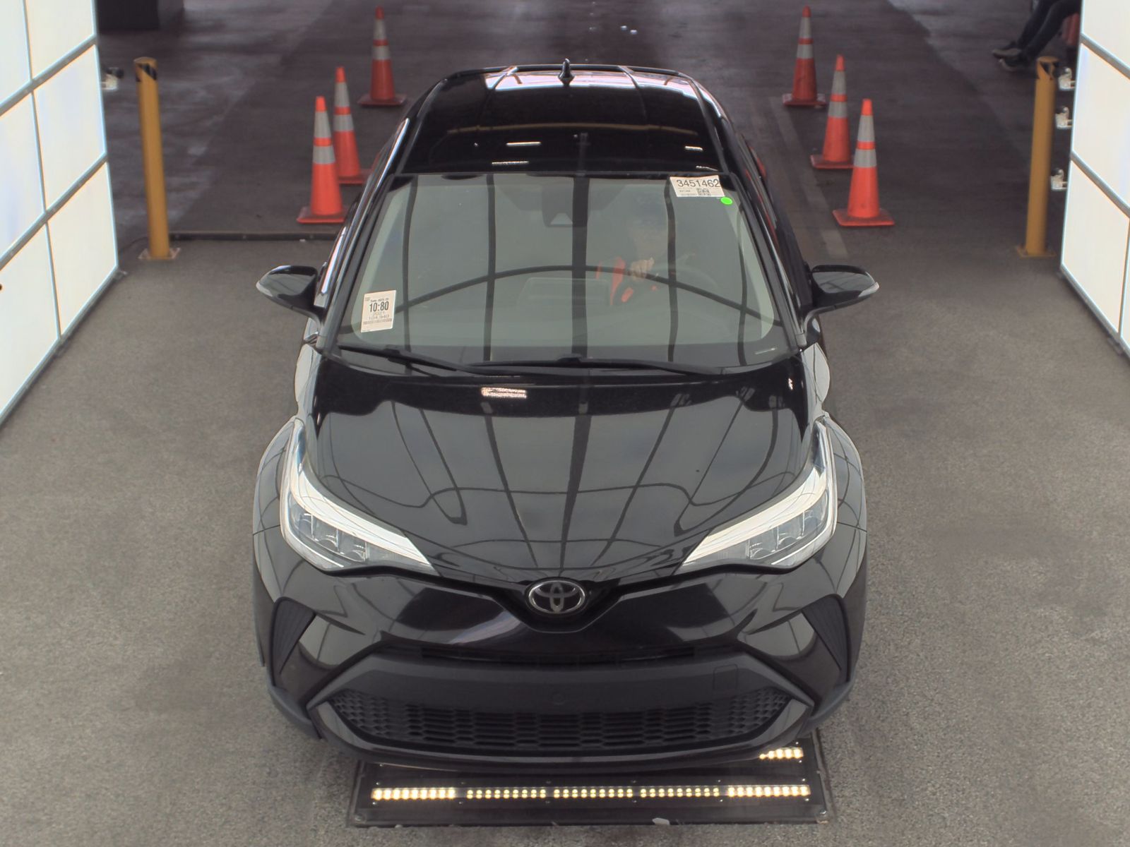 2021 Toyota C-HR LE FWD